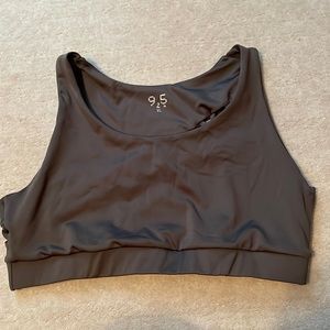 NWOT Peloton sports bra, XL